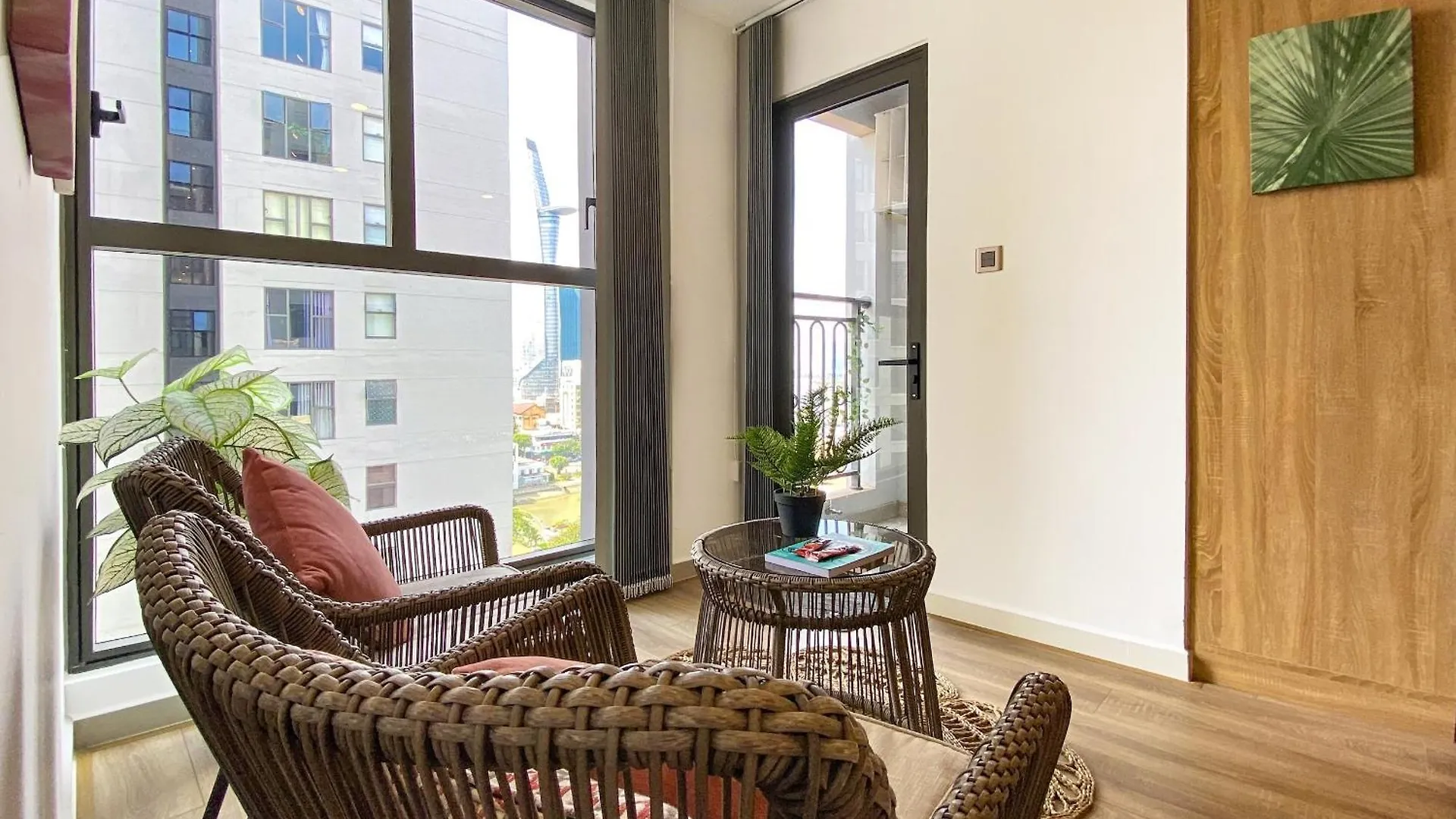 Saigon-Royal Breathtaking River View District 4 Ho Chi Minh City Apartment