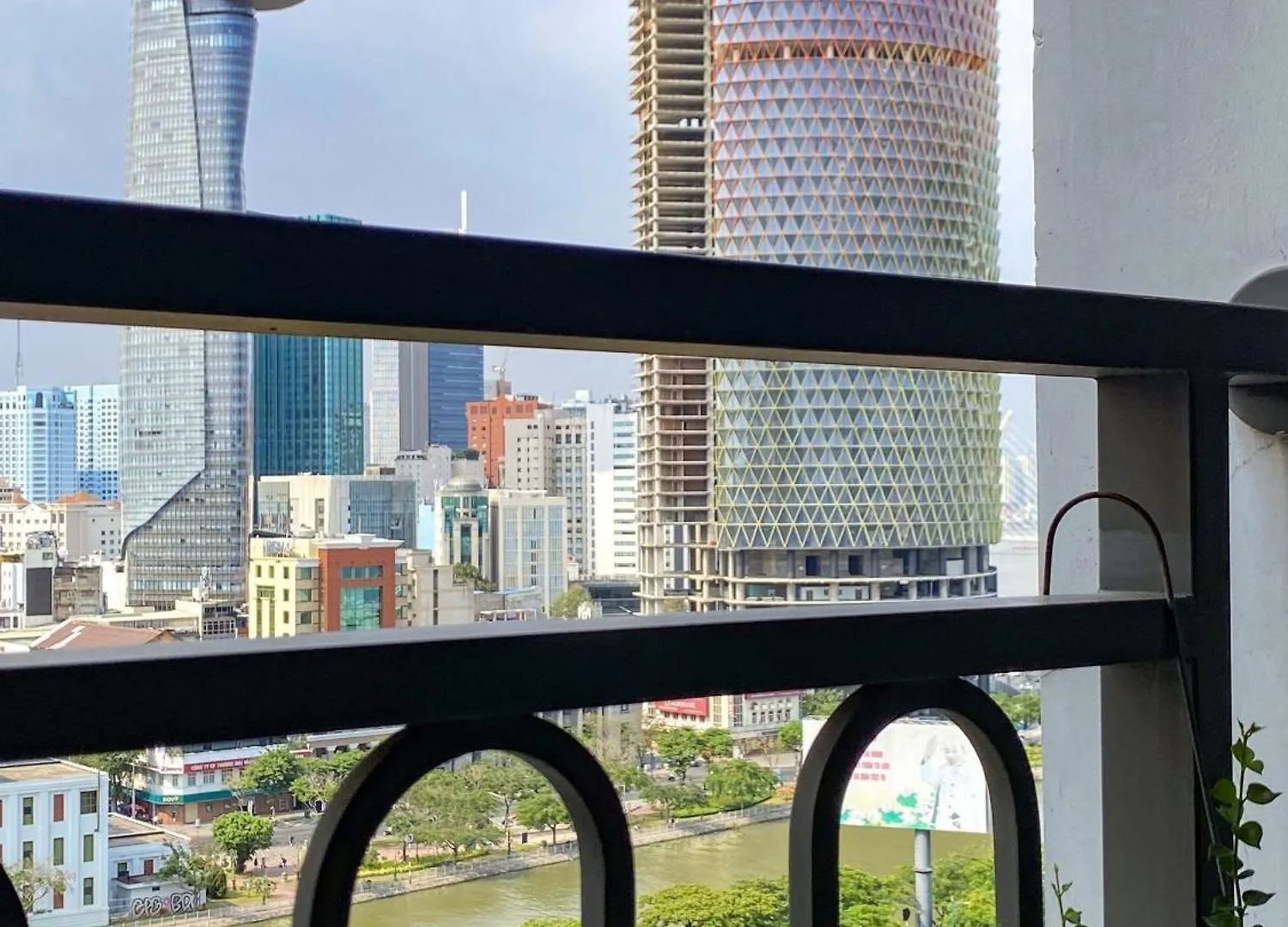Saigon-Royal Breathtaking River View District 4 Ho Chi Minh City Apartment